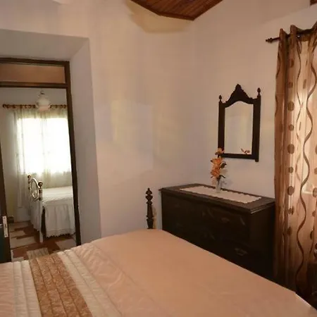 Casa Ferreira Hotel Gois Exterior photo